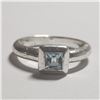 Image 2 : SILVER BLUE TOPAZ RING (~SIZE 7)(~WEIGHT 4.51G)