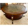 Image 1 : ROUND STONE-WROUGHT IRON COFFEE TABLE