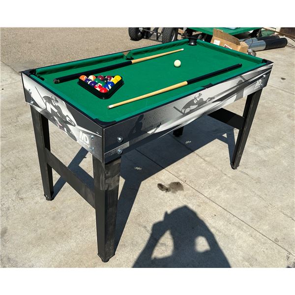 POOL TABLE