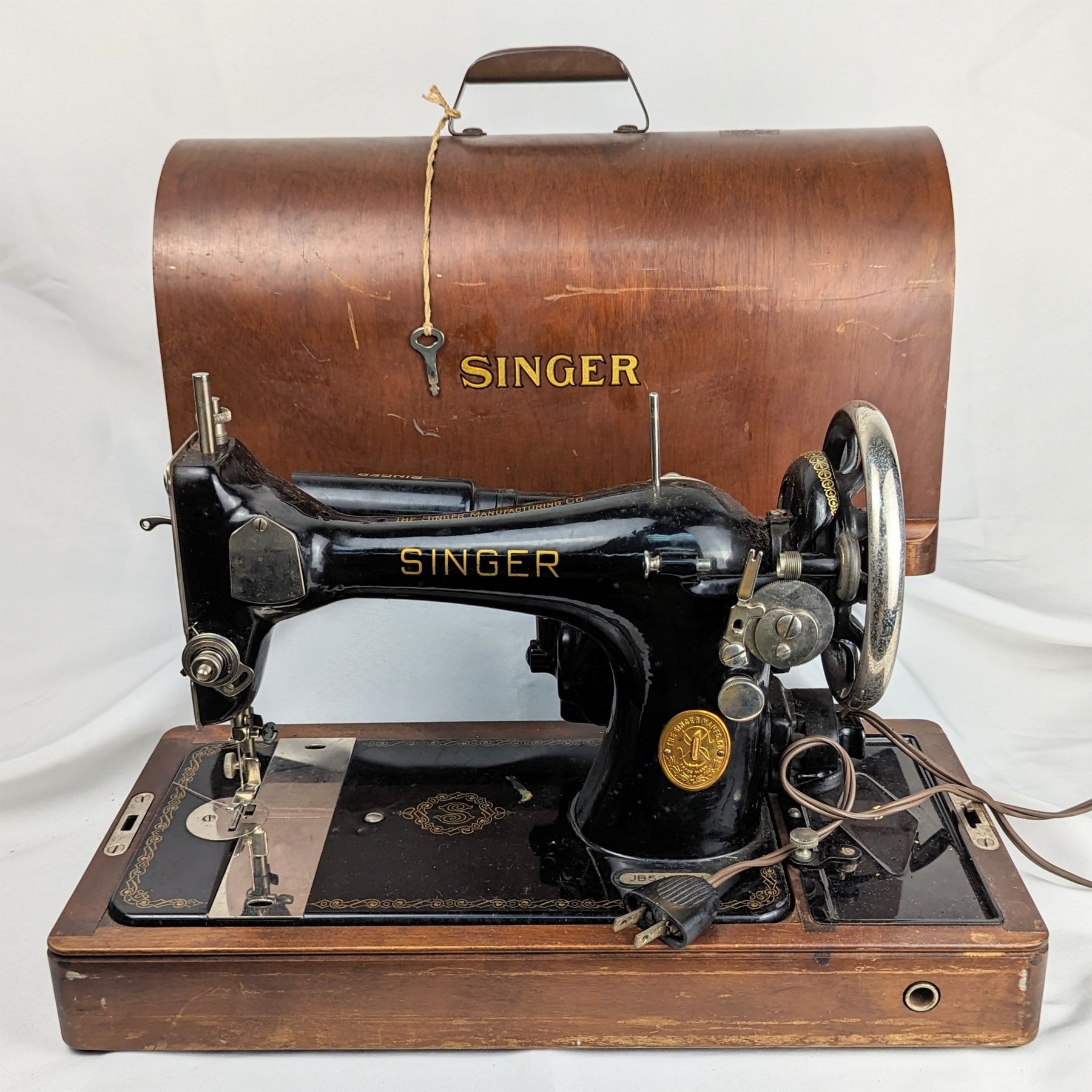 13+ Sewing Machine On Sale Beautiful Vintage Singer Sewing Machine 99-13 in Bentwood Case 1930