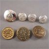 Image 6 : Lot of Military Buttons & Badges
