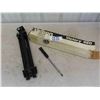Image 1 : Velbon Victory 460 Tripod with Box