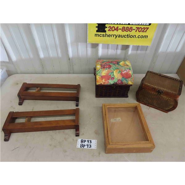 Small Oak Shadow Box 9.5  x 11  & 2 Church Pew Bible Holders 16  Wide, 