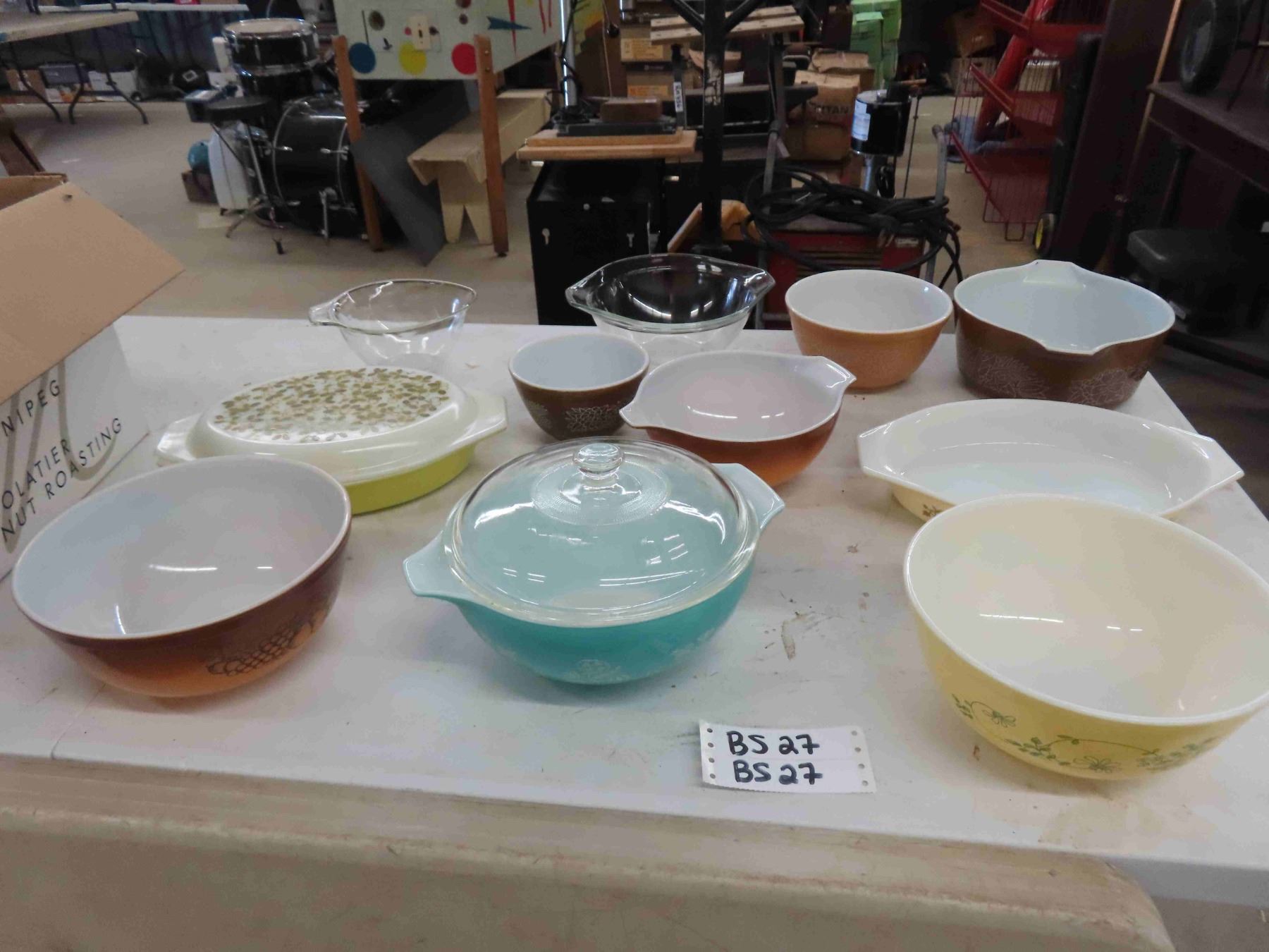 Assorted Pyrex Bowls - Variety of Colors + Sizes