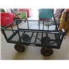 Image 2 : Yard Works Metal Framed Yard Wagon 20" x 24" x 38"