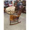 Image 3 : Nice Solid Wood Rocking Chair