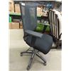 Image 5 : Cloth Seat Swivel Office Chair