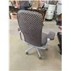 Image 3 : Upholstered Office Swivel Chair, Rolling Black Leather Look Ottoman