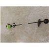 Image 1 : Poulan P2500 Gas String Trimmer 17" cut 25cc Engine - Good Compression