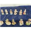 Image 3 : 25 Vintage Red Rose Tea Figurines - Nursery Rhymes