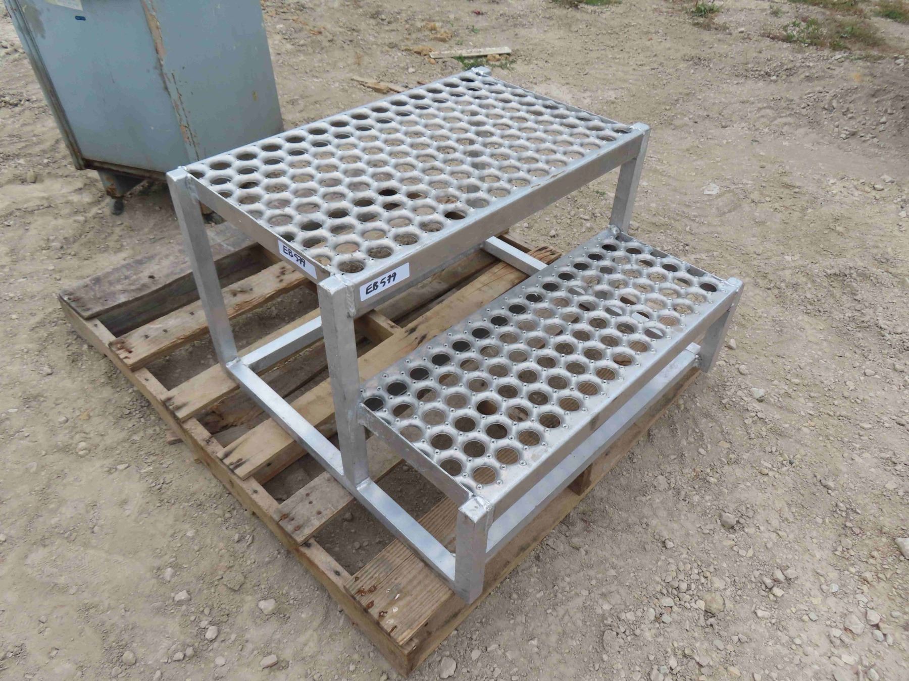 Aluminum Steps 2 Step Riser 18