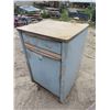 Image 2 : Metal Rolling Cabinet with Drawer + Door 18" x 20" x 34"