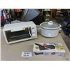 Image 1 : B+D Toaster Oven, Crock Pot, Hamilton Beach Electric Knife