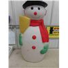 Image 3 : Snowman Blow Mold - Lights Up 41" Tall