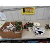 Image 1 : Box of Christmas Decorations 