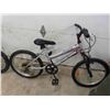 Image 2 : 2 Pedal Bikes ; Super Cycle 20'' , Misty 18''