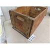 Image 3 : 7UP Wood Crate, Wash Board, CPR Gas Can