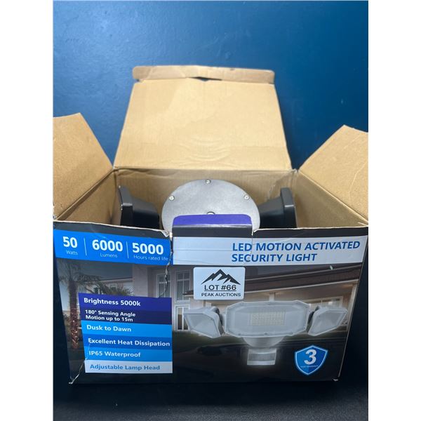 Lot of 1 LED Motion Activated Security Light