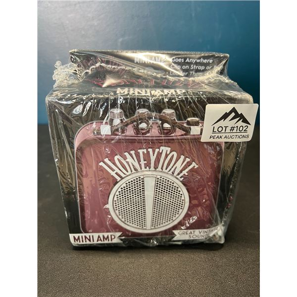 Lot of 1 Danelectro N-10 Honeytone Mini Amp
