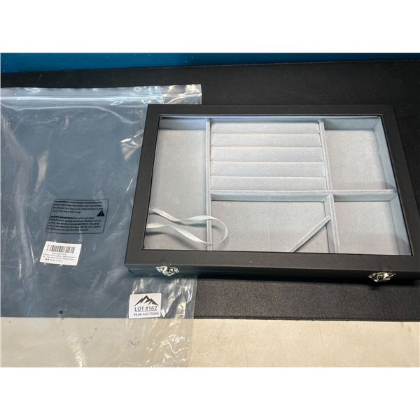 Lot of 1 Acrylic Jewelry Box/Organizer/Display Case