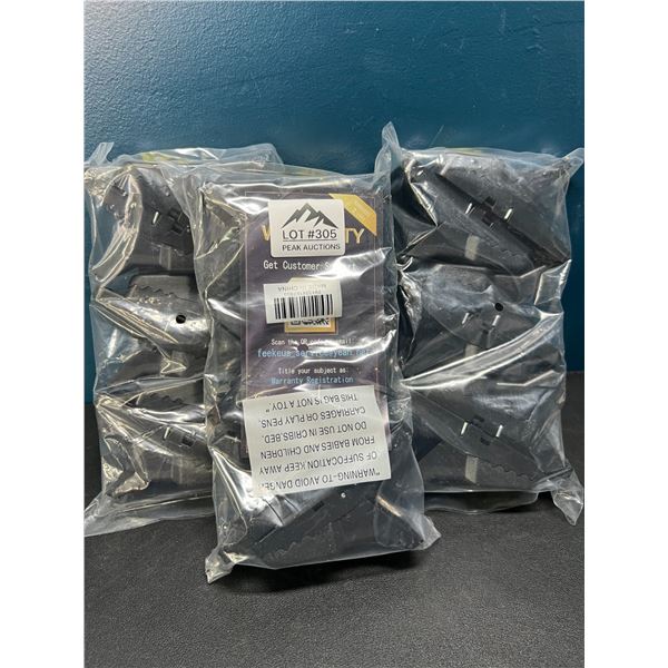 Lot of 3 Packs of Mouse Traps - 6 Per Pack