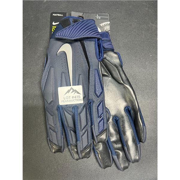 Lot of 1 Pair of Nike Football D-Tack Gloves - Size Large