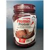 Image 1 : Lot of 1 Tub of Premier Protein Whey Powder - Chocolate Milkshake - 697g