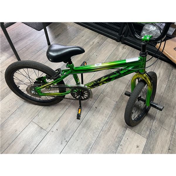 Lot of 1 Movelo BMX Bike - Green - Used