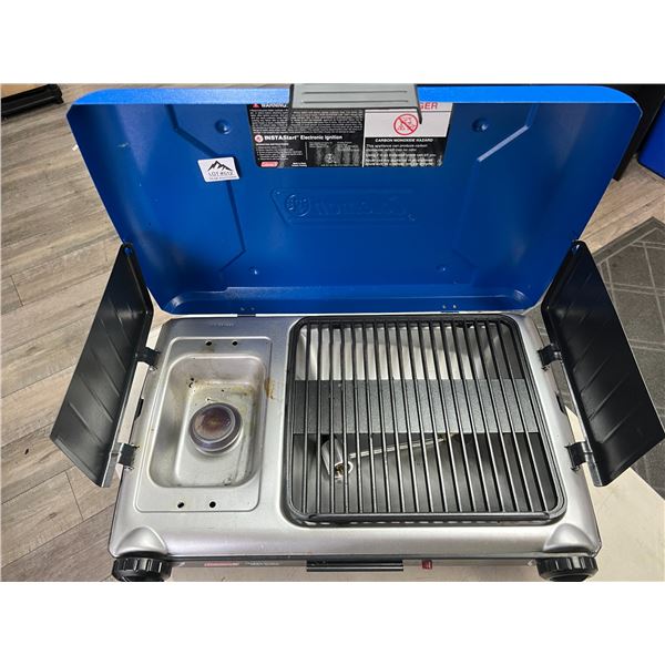 Lot of 1 Coleman Stove - Used