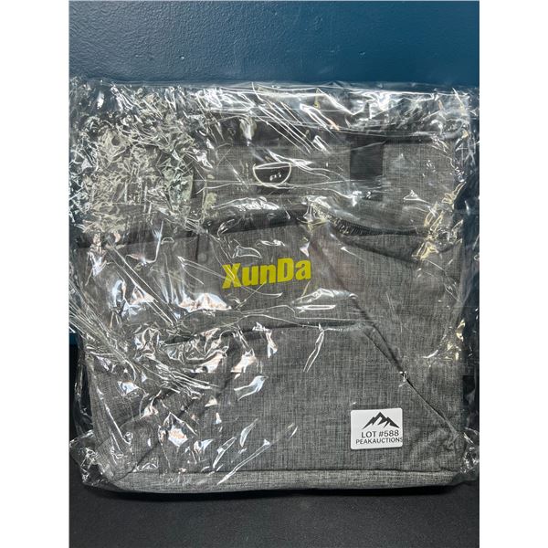 Lot of 1 Xunda Car Seat Organizer