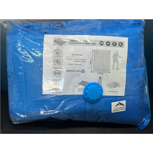 Lot of 1 Camping/Outdoor Blanket
