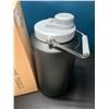 Image 3 : Lot of 1 Tahoe Trails Double-Wall Vacuum Insulated 1 Gallon Water Jug