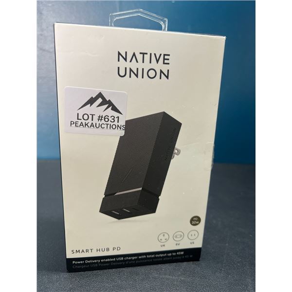 Lot of 1 Native Union Smart Hub PD