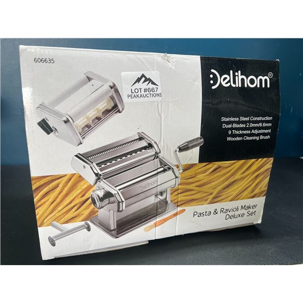 Lot of 1 Delihom Pasta & Ravioli Maker Deluxe Pasta Making Machine/Set