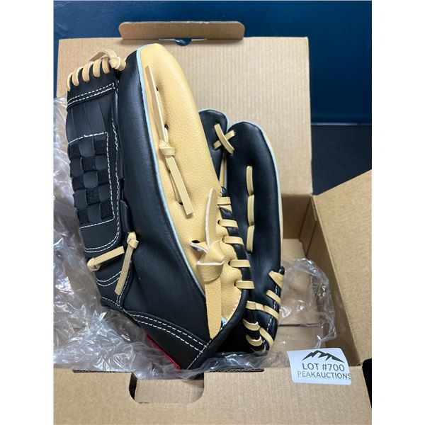 Lot of 1 Baseball Glove - Left Hand Throw