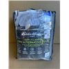 Image 1 : Lot of 1 Eddie Bauer Home Luxury All-Season Down Alternative Duvet - Queen Size