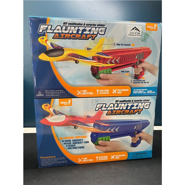 Lot of 2 Flaunting Flying/Gliding Aircraft Toys