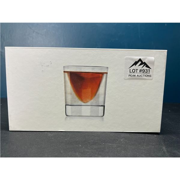 Lot of 1 Whiskey Wedge Glass Set - 2 PCS