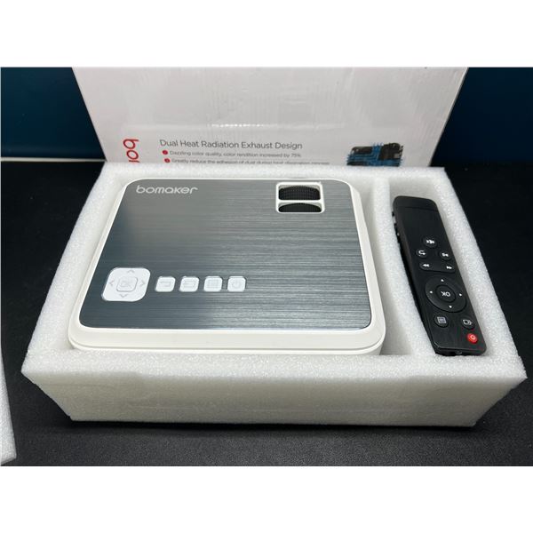 Lot of 1 Bomaker GC355 LED Video Projector