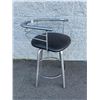 Image 1 : Lot of 1 Swivel Bar Stool