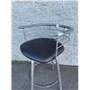 Image 1 : Lot of 1 Swivel Bar Stool