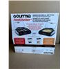 Image 2 : Lot of 1 Gourmia FoodStation Smokeless Grill & Air Fryer w/ Integrated Temperature Probe