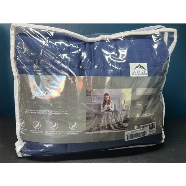 Lot of 1 Weighted Blanket for Adults - Dark Blue