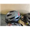 Image 3 : Lot of 5 Freetown Lumiere LED Adult Bicycle Helmets - 5x Grey