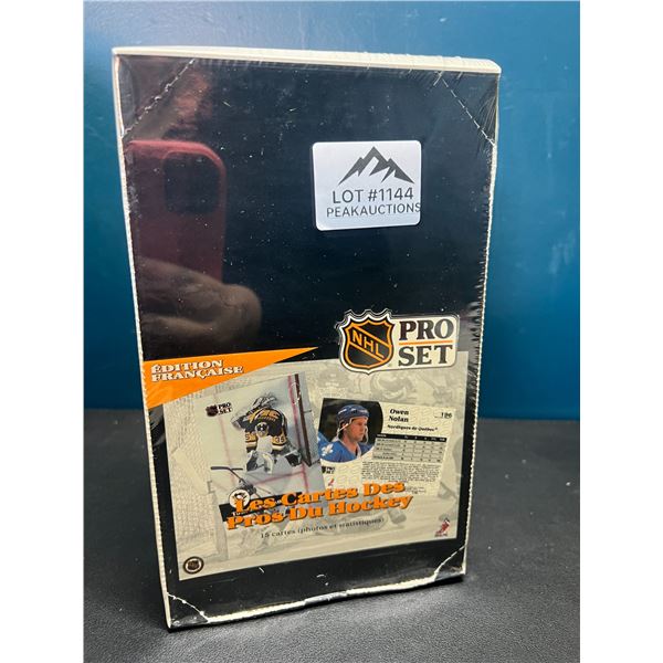 Lot of 1 Booster Box of 1992 NHL Pro Set Hockey Cards - 36 Packs - French Series