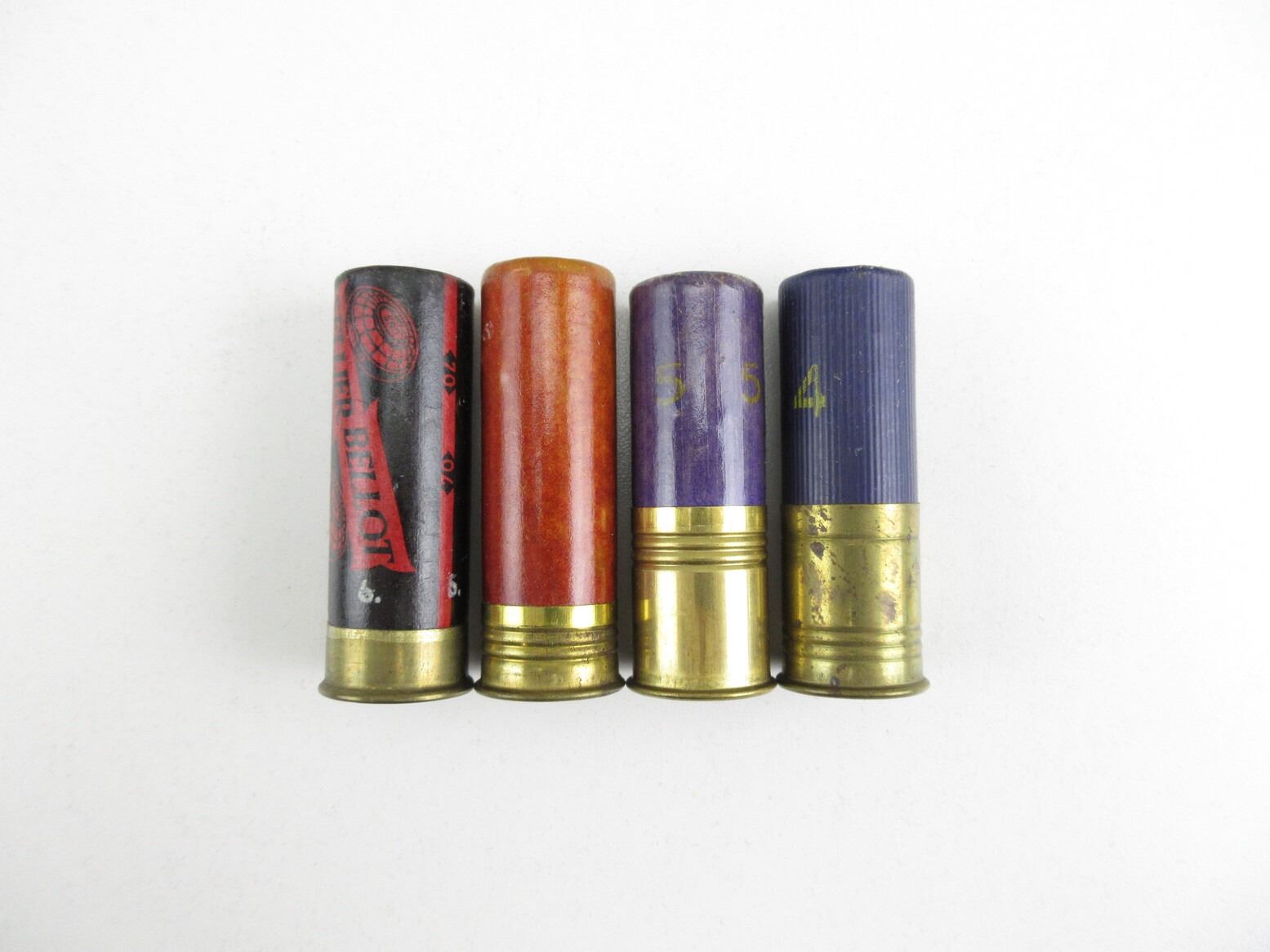 COLLECTIBLE ASSORTED 12 GAUGE SHOT SHELLS LOT