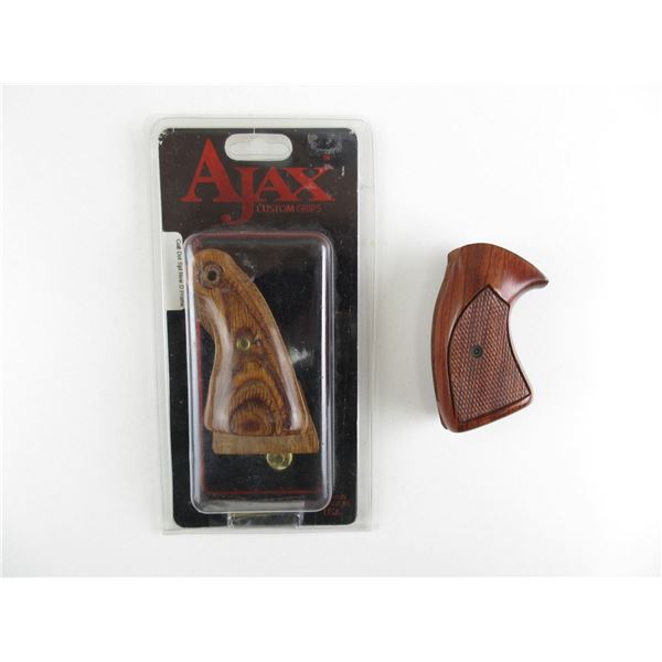 ASSORTED COLT REVOLVER GRIPS LOT