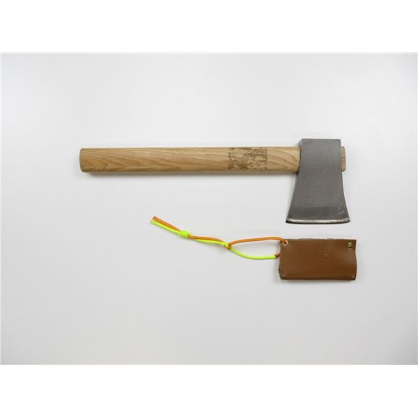 COLD STEEL THROWING HATCHET