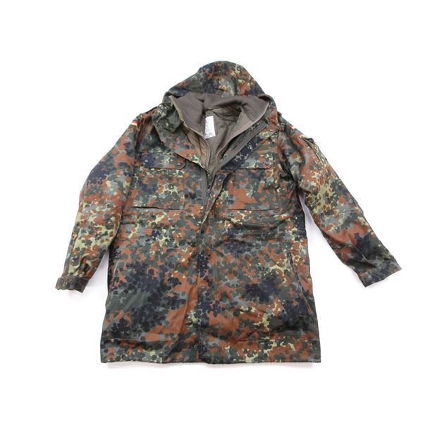 GERMAN MILITARY 2-PIECE PARKA LOT