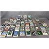 Image 7 : Vintage MLB Baseball Card Collection Box Lot
